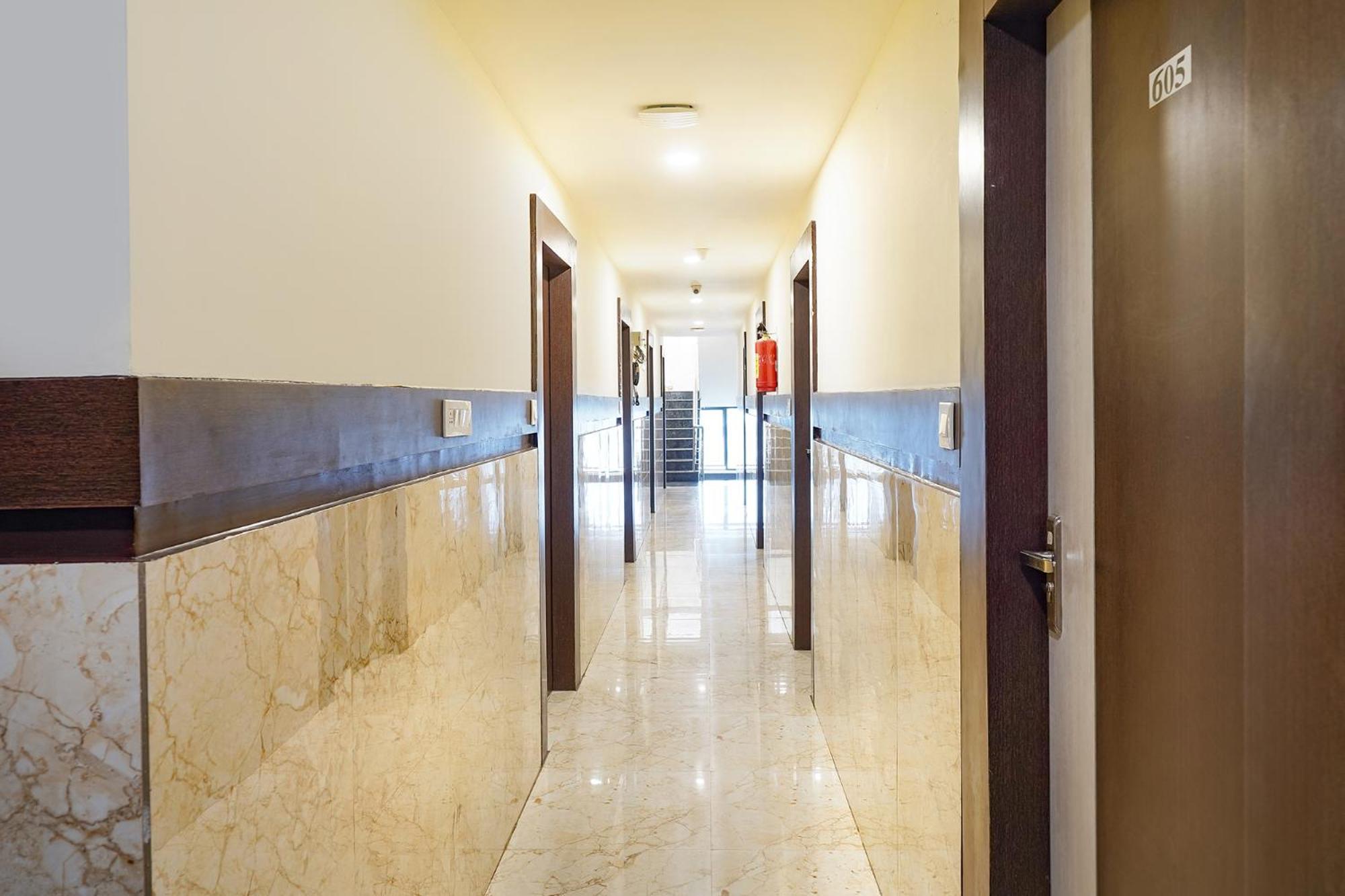 Fabhotel I Residency - Nr St John'S Medical College Бангалор Екстериор снимка